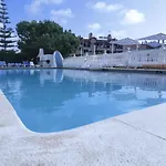 Amazing Balcony Pool View In Albufeira