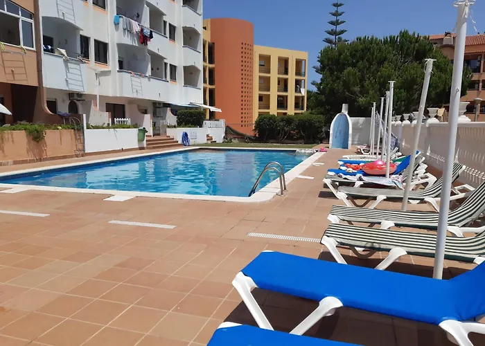 Amazing Balcony Pool View In Albufeira